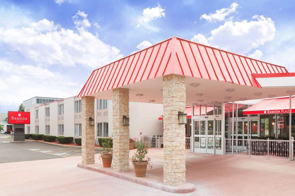 保尔武基旅馆&会议中心主图