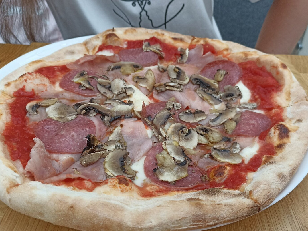Elxleben餐馆和美食-100% Italy