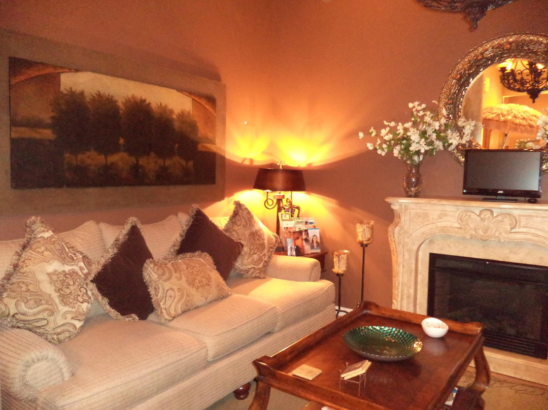 Bridgeport旅游景点-Tuscan Sun Spa & Salon