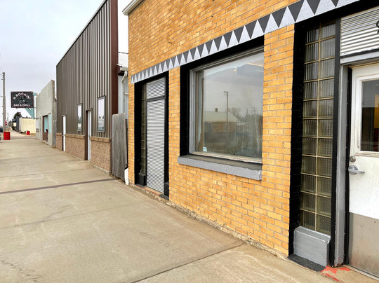 R Rockin' Bar & Grill