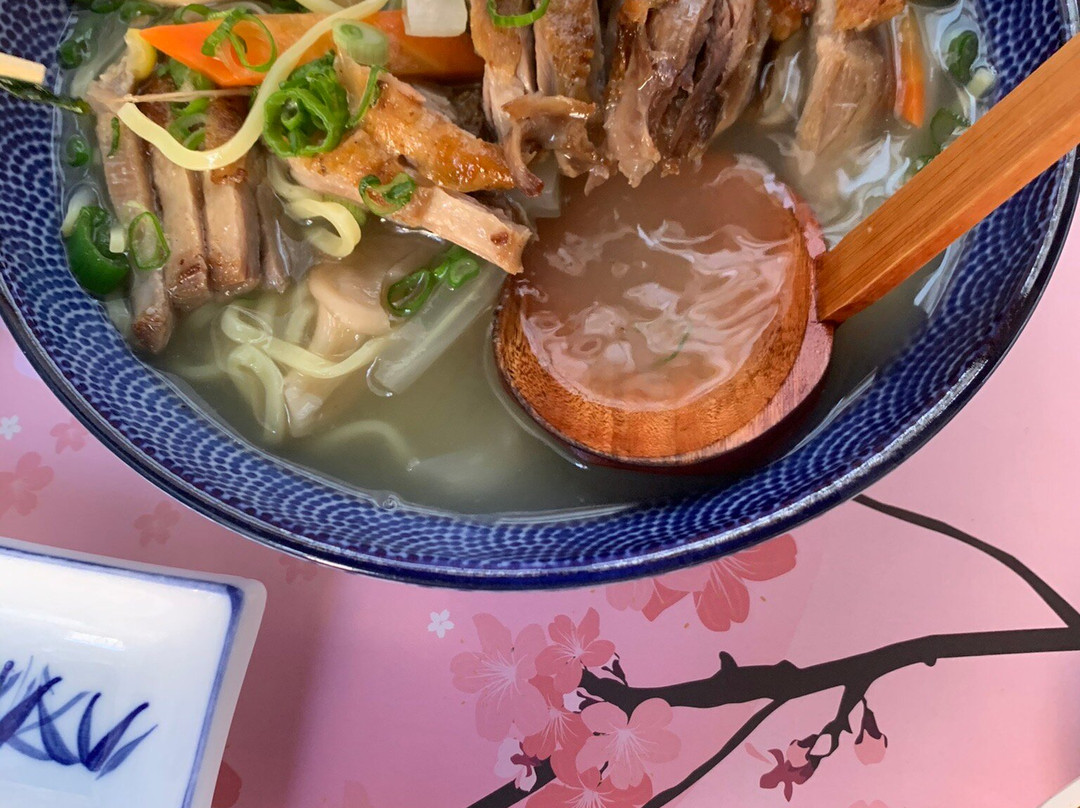 TOM YAM GUNG - Thai Cuisine