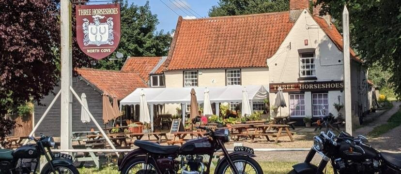 The Three Horseshoes