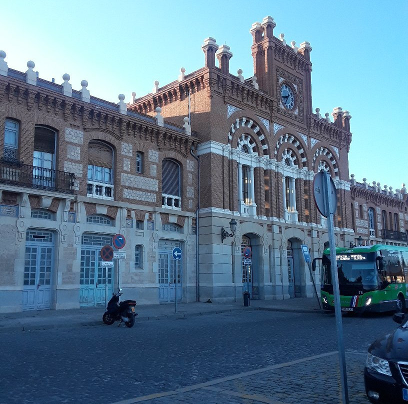 Estación de Ferrocarril de Aranjuez-阿兰胡埃斯必去景点