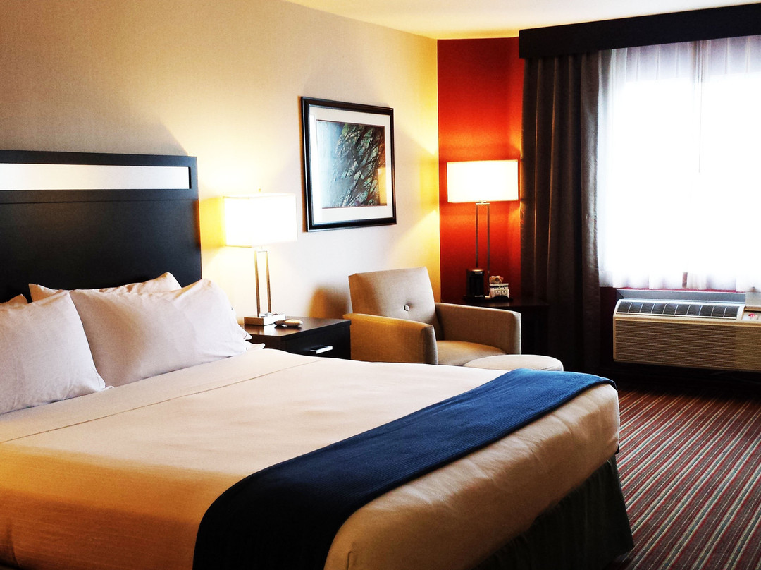 Holiday Inn Express Bakersfield by IHG主图