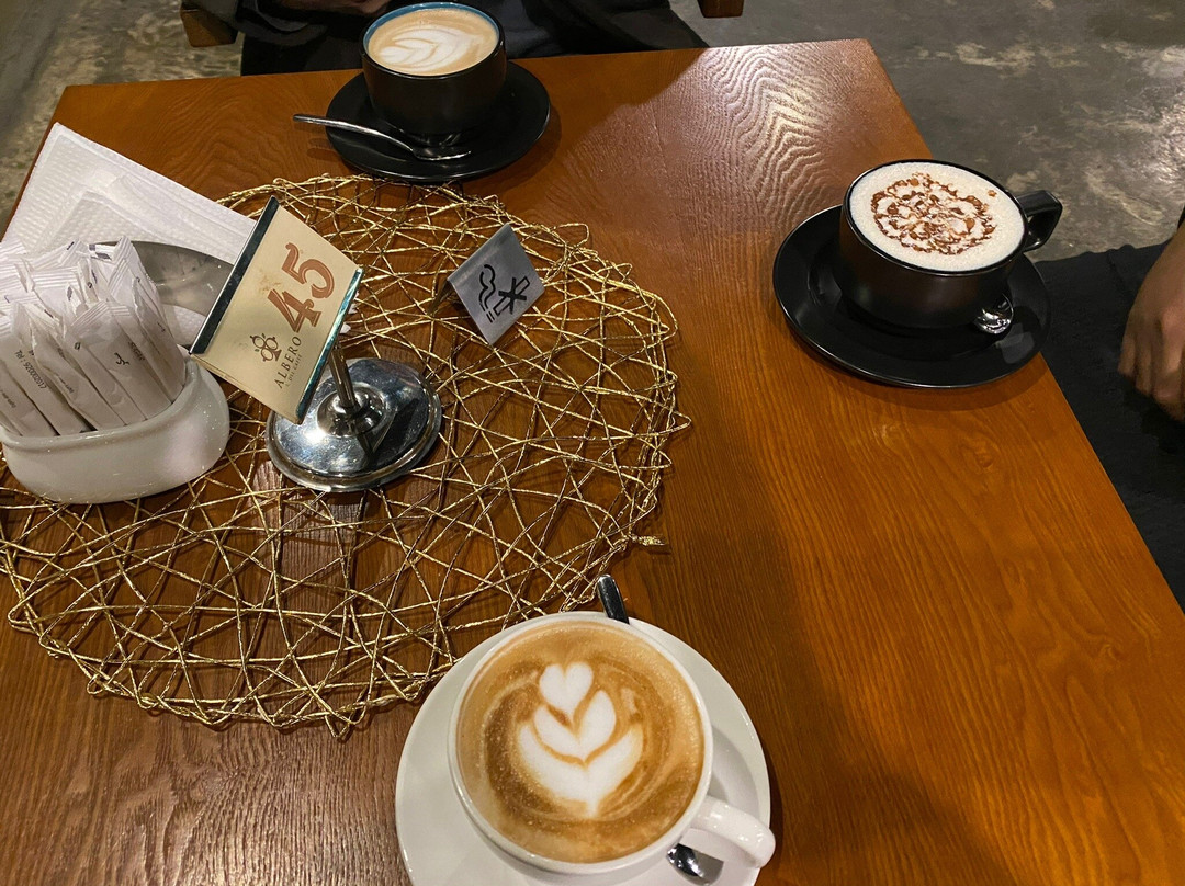 Khabti Grand Hotel主图