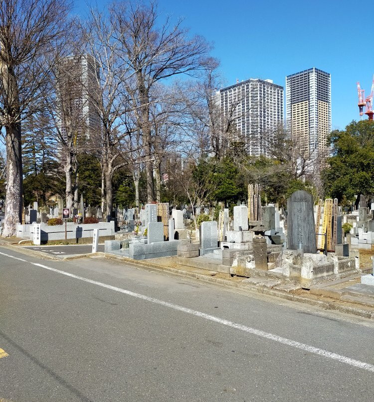 Zoshigaya Cemeteries景点图片