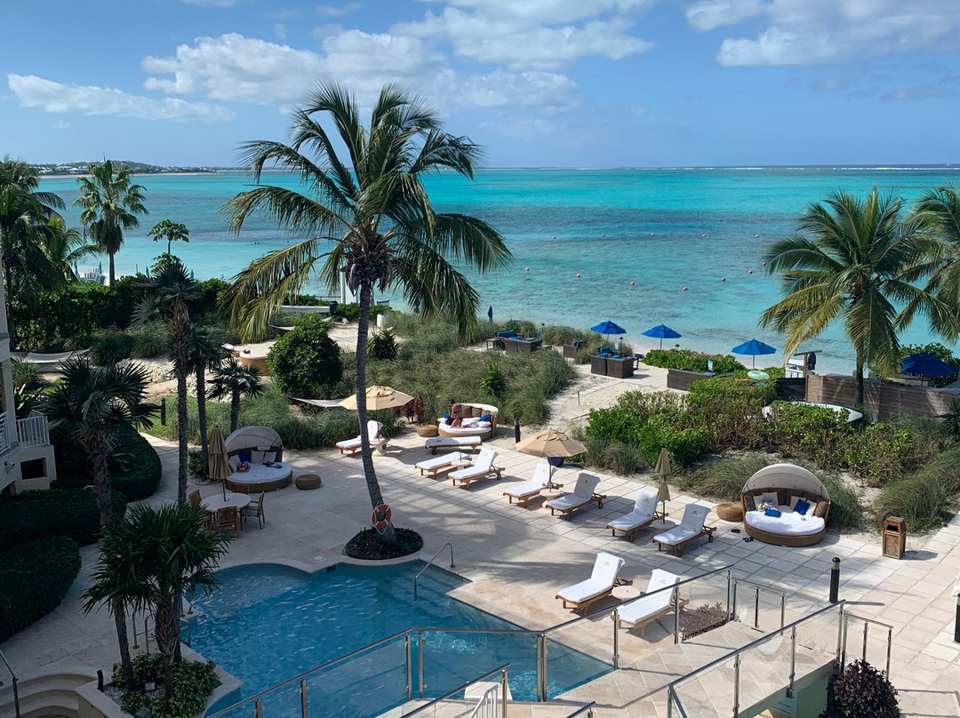 风之歌度假酒店主图