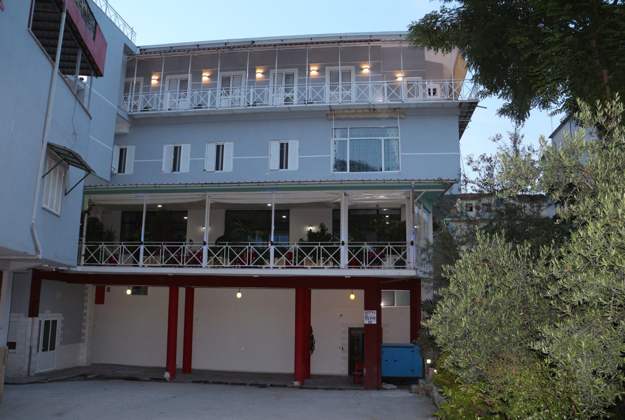 Hotel Number One-浴室