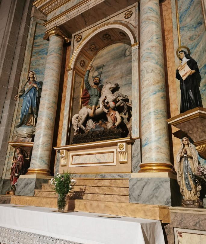 Iglesia de Santiago A Nova-卢戈省必去景点