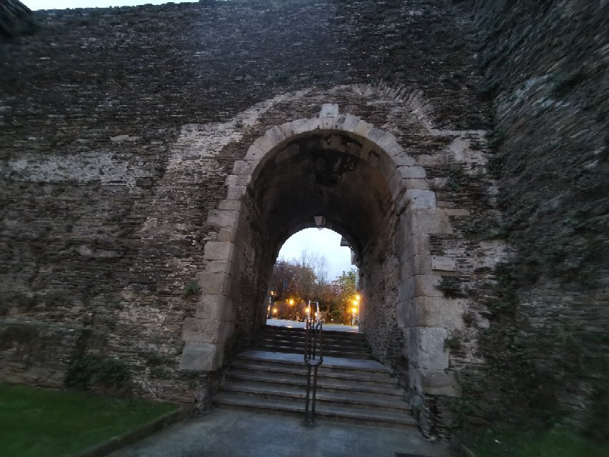 Porta Falsa景点图片