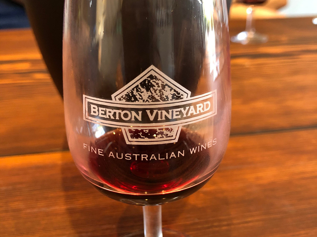 Berton Vineyard景点图片