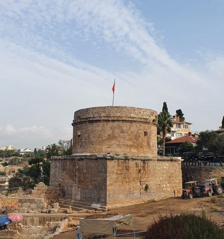 Hıdırlık Kulesi-安塔利亚必去景点