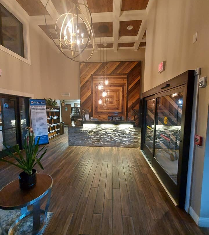 Aiden By Best Western @ Warm Springs Hotel And Event Center主图