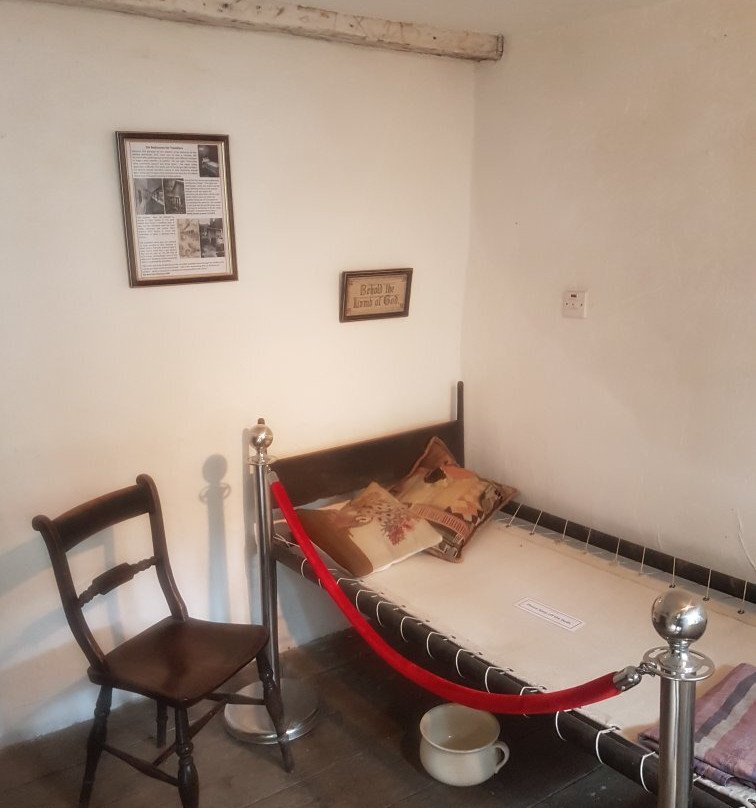 Six Poor Travellers House景点图片