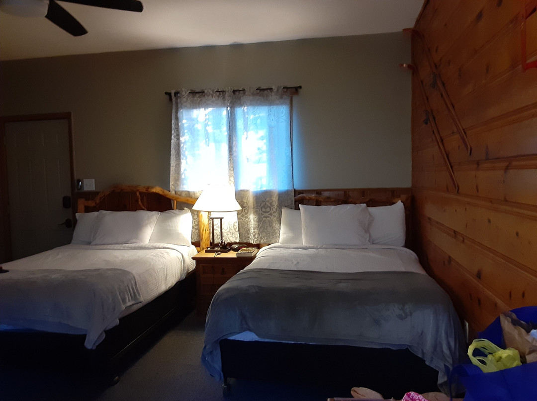 Sundance Lodge主图