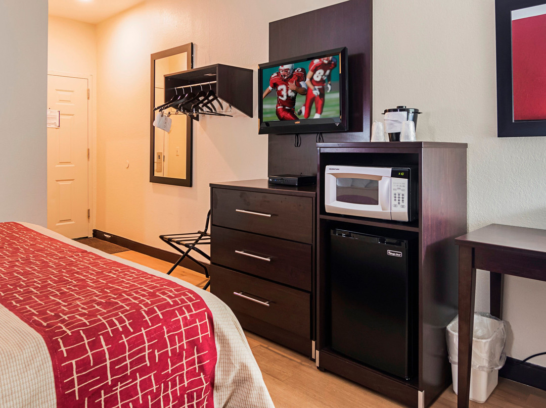 Red Roof Inn & Suites Lake Orion / Auburn Hills主图