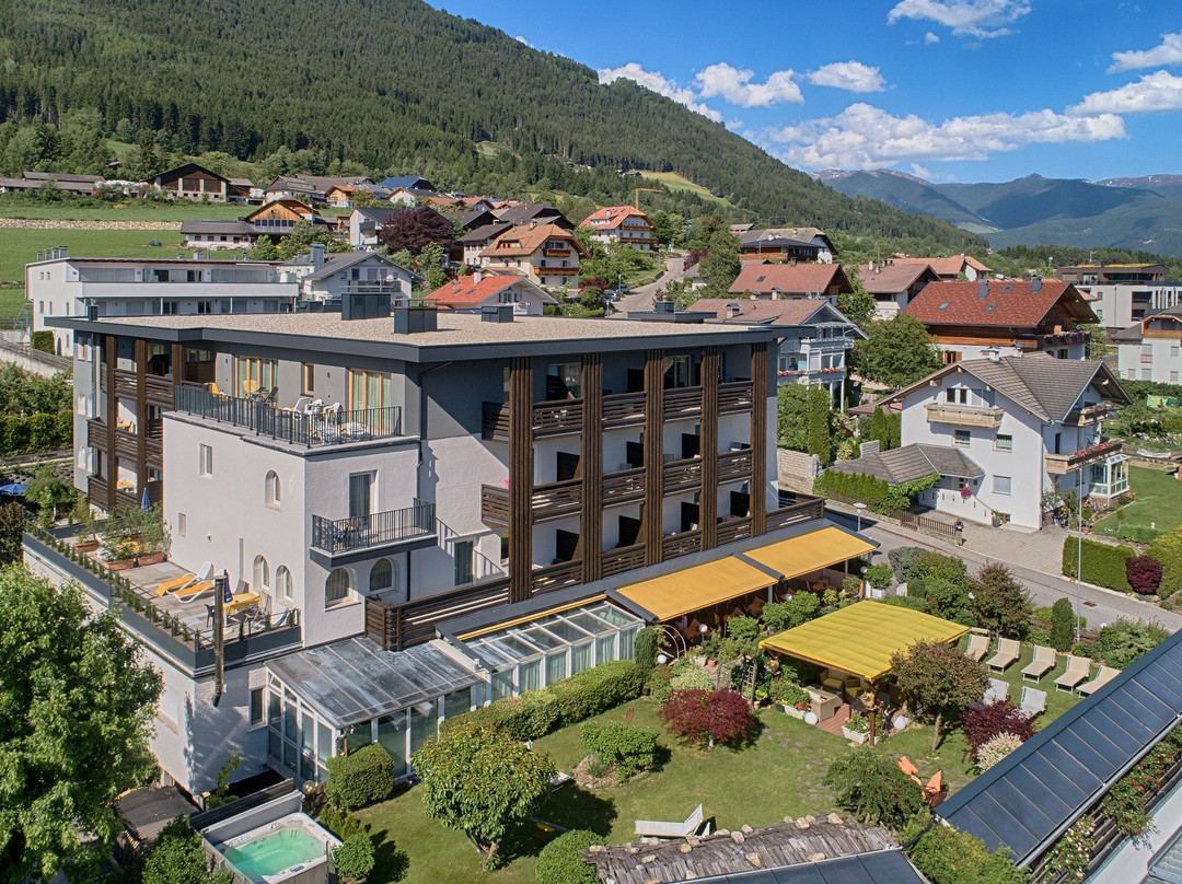 Hotel Kristall主图