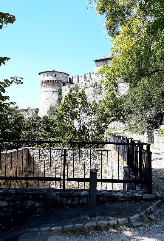 Brescia Castle景点图片