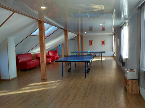 Park-Hotel Riverside主图