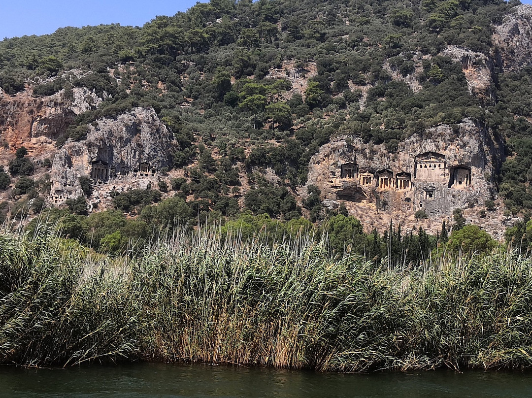 Carian Rock Tombs景点图片