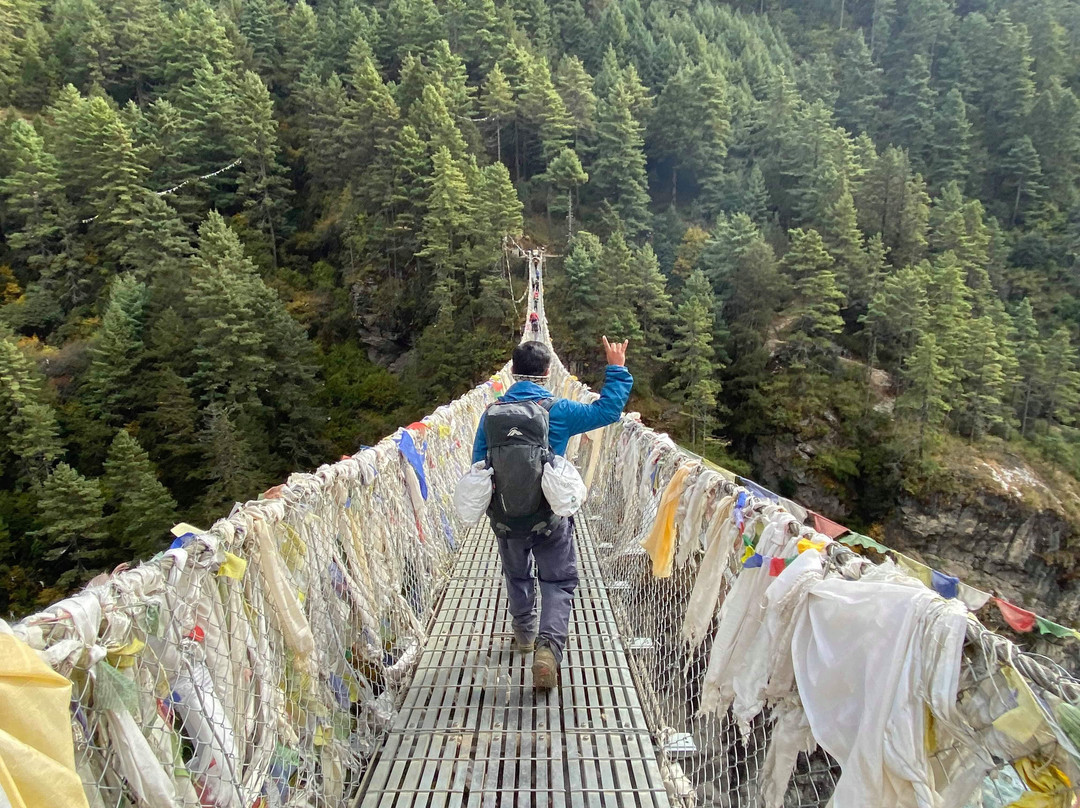 Everest base camp - Chola pass - Gokyo lakes Trek-Khumjung必去景点