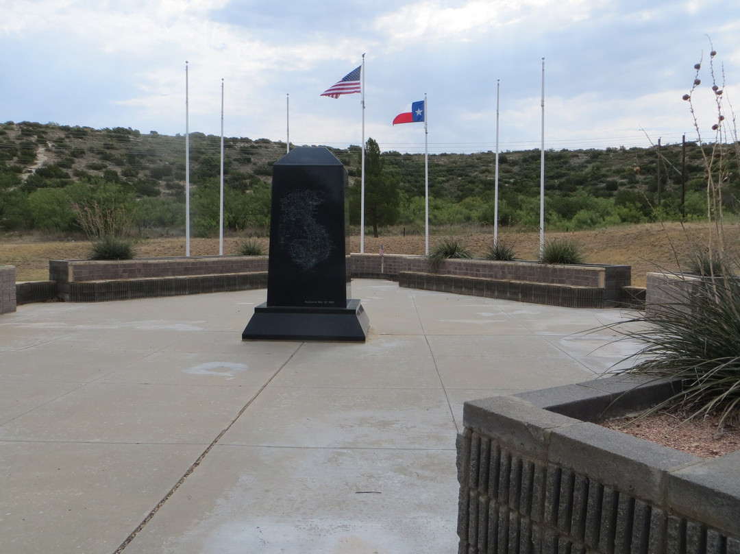 The Big Spring Vietnam Memorial景点图片
