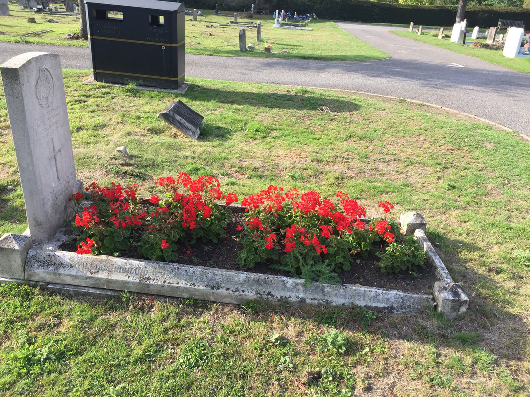 Commonwealth War Graves St Mildred's Cemetery-Tenterden必去景点