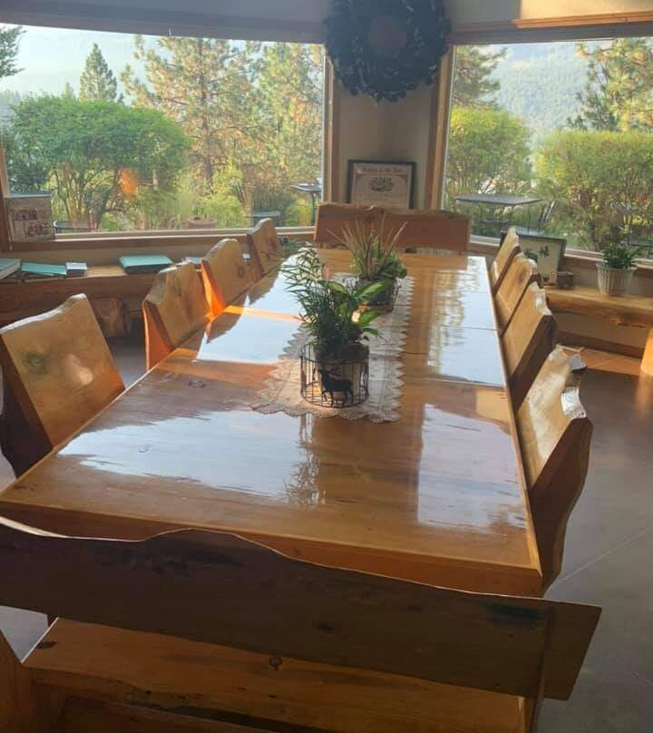 The High Country Inn主图