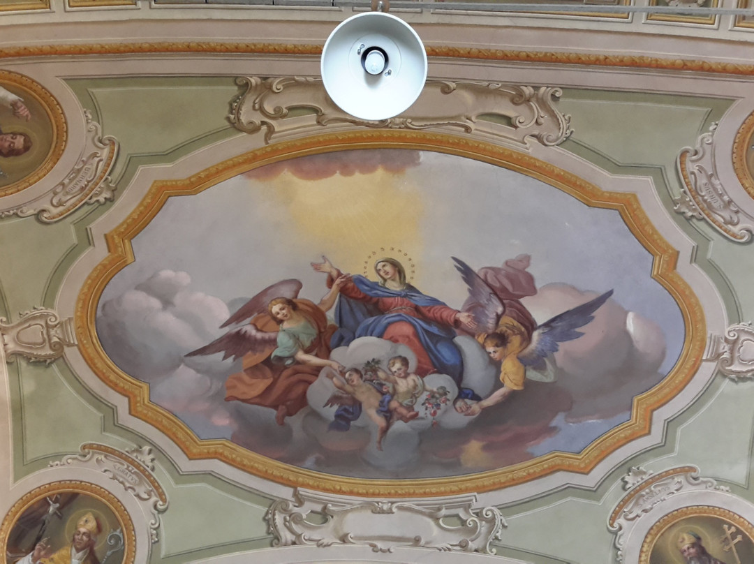 Santuario di Notre-Dame de Guérison-库马约尔必去景点