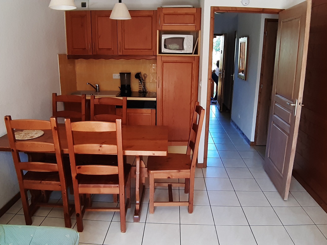 Lagrange Vacances - L'arollaie主图