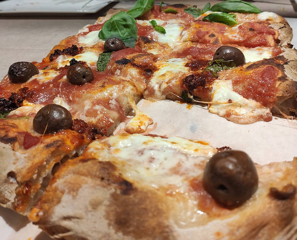 Fool's Garden Pizza Factory