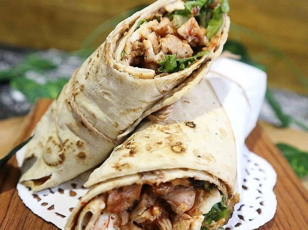 Istanbul Kebab by Mustofa Cabang Gardujati