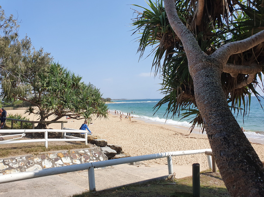 Moffat Beach景点图片