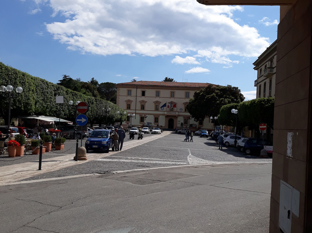 Palazzo Comunale di Tolfa-Tolfa必去景点