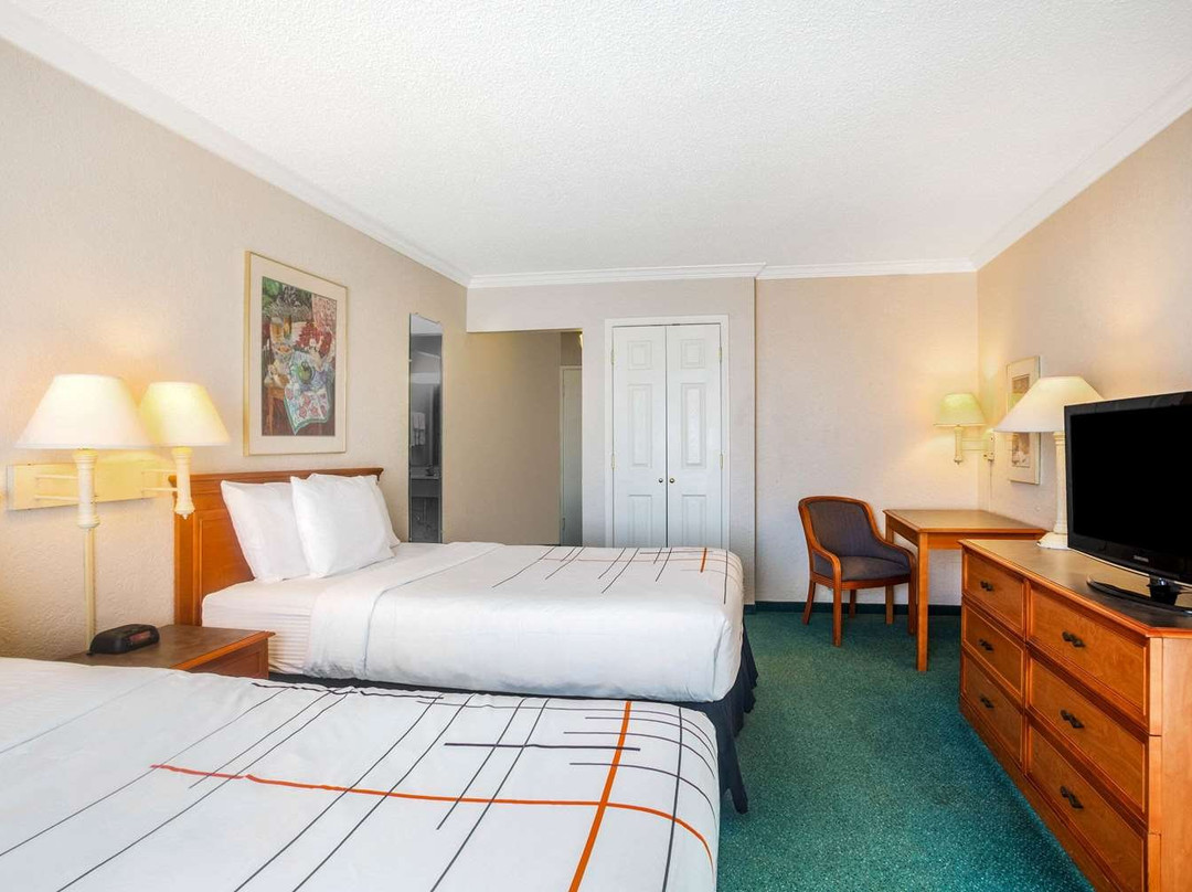 Days Inn Inn by Wyndham Del Rio主图