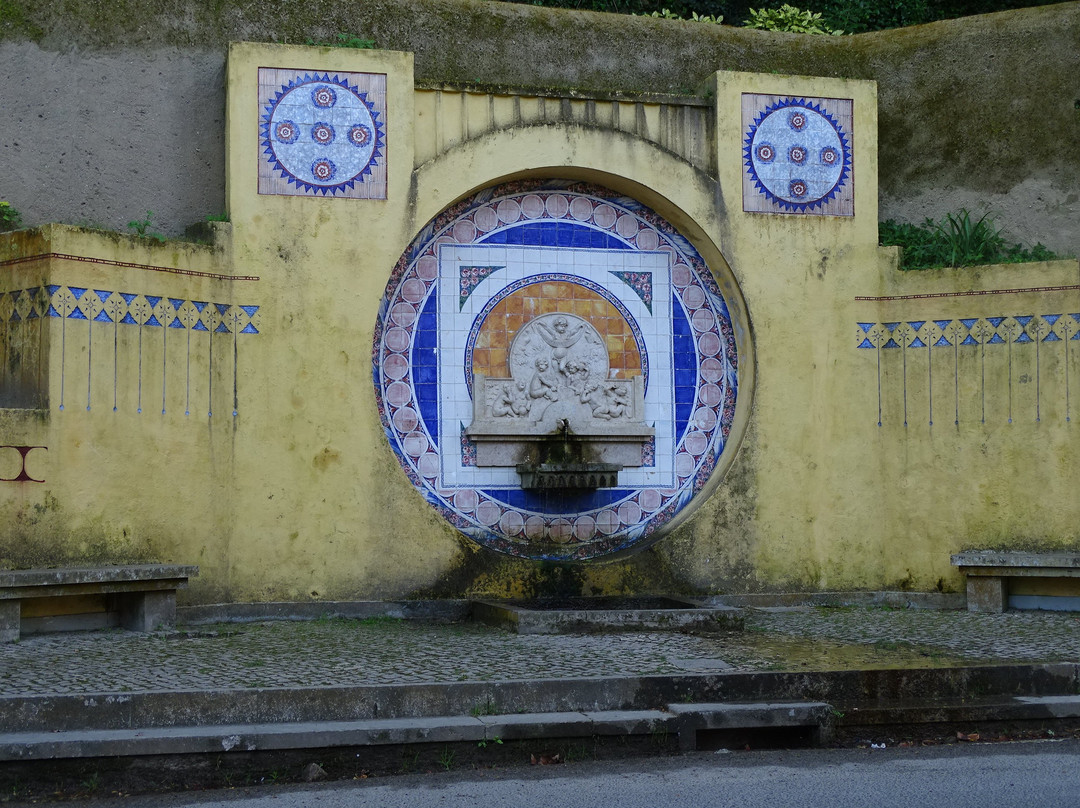 Fonte dos Pisoes景点图片