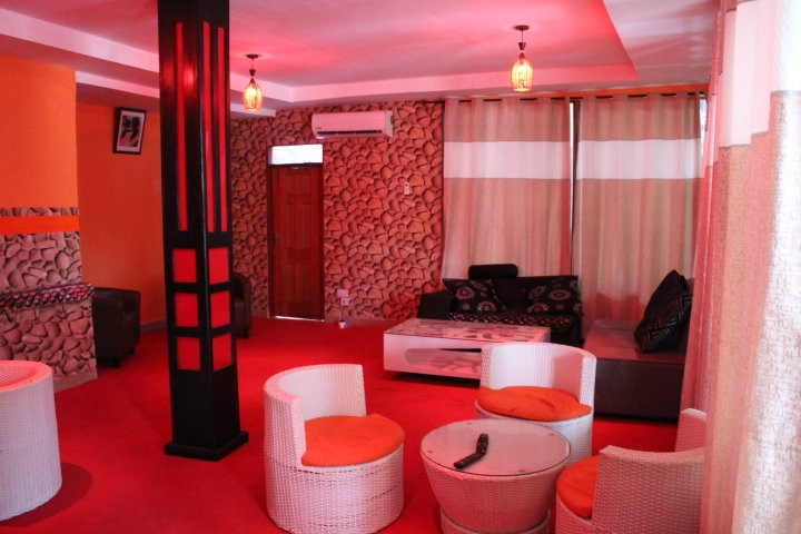 Royal Village Hotel主图