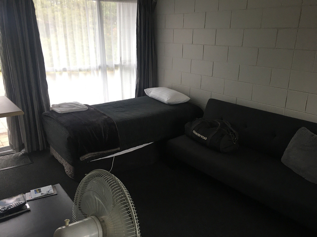 Leamington Spa Motel主图