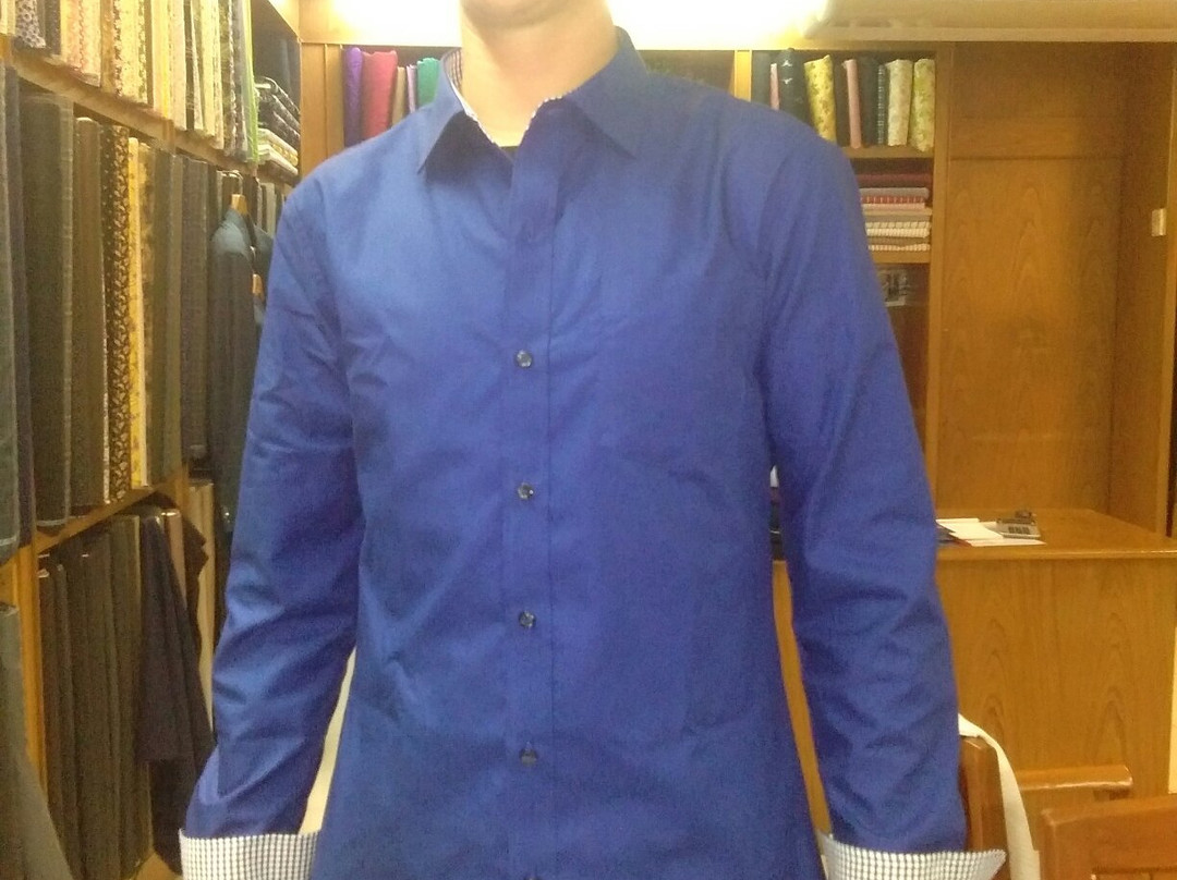 La Moda Suit景点图片