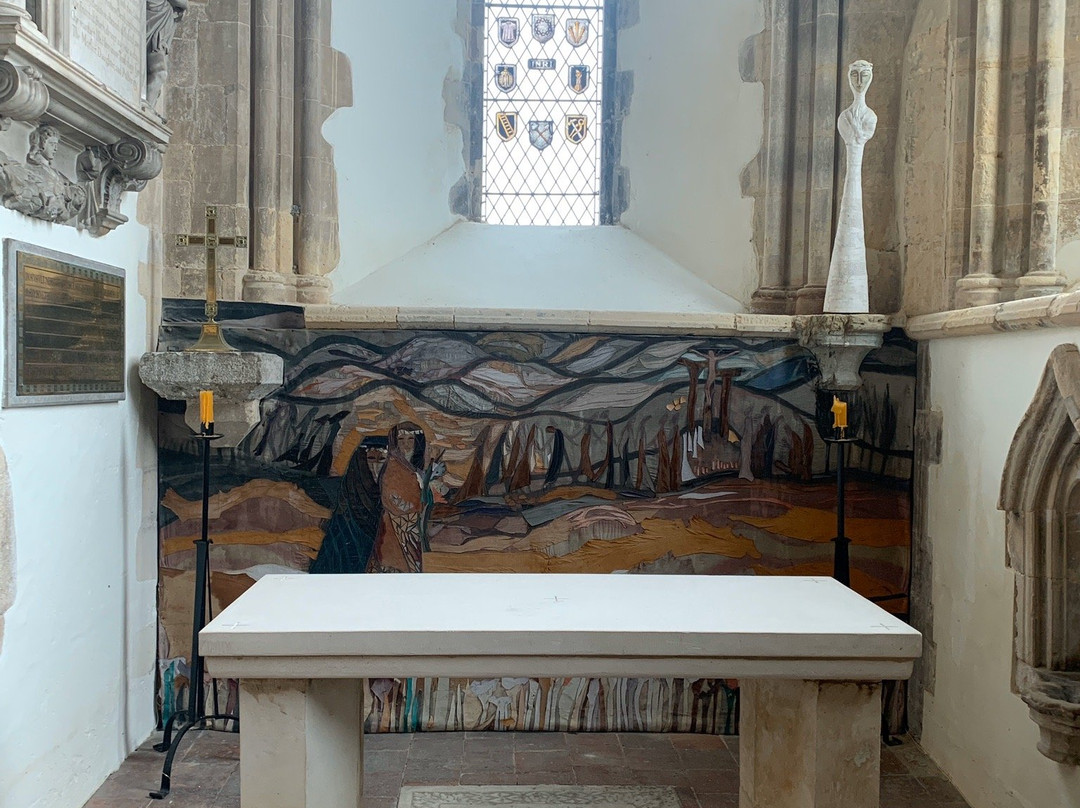 St. Leonard's Church景点图片