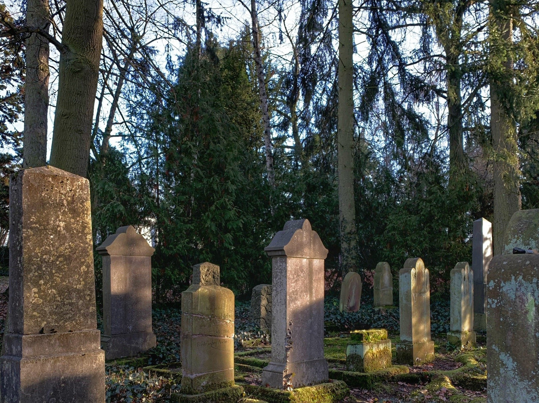 Alter Friedhof-吉森必去景点
