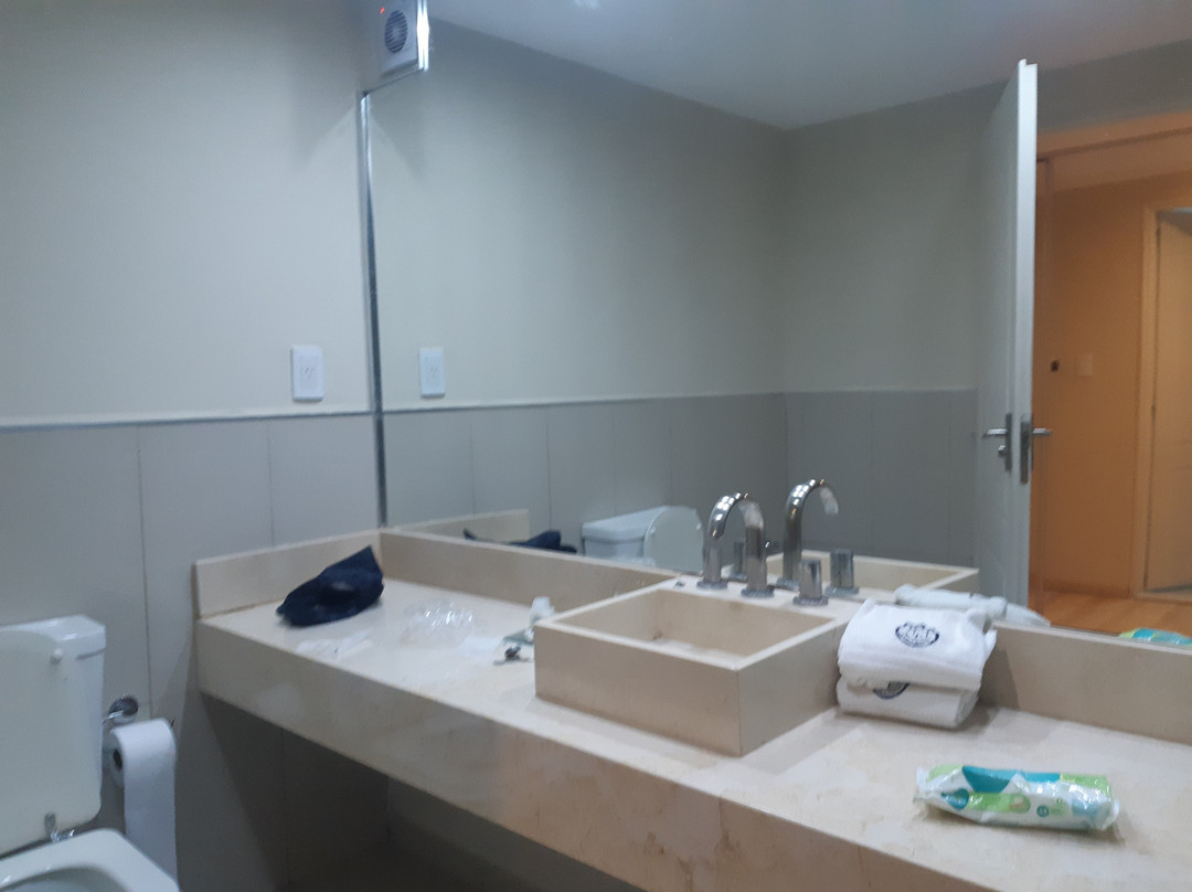 Le Parc Hotel & Suite主图