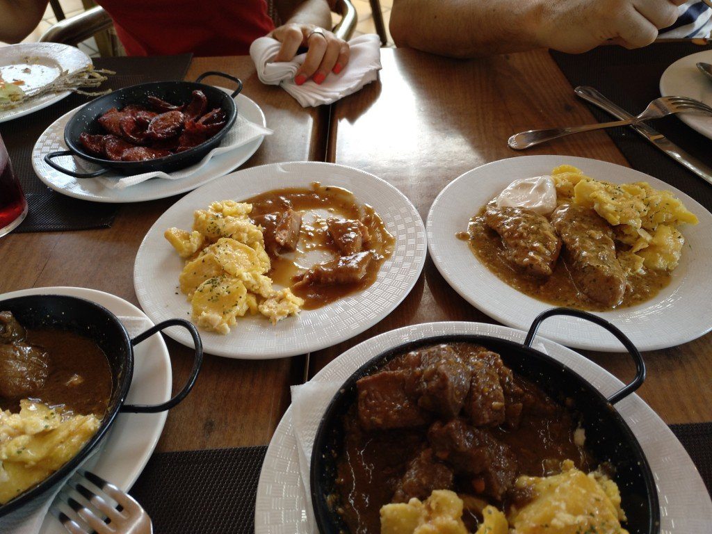 El Alamo Hostal Restaurante主图