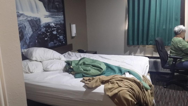 奇卡沙速8酒店主图