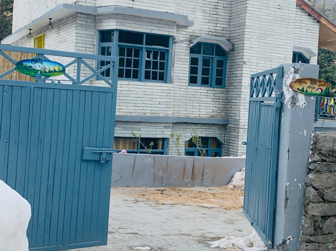 Playground Adventure Hostel主图