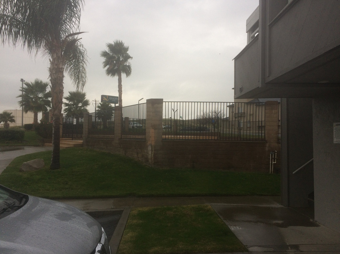 Quality Inn Kettleman City Near Hwy 41主图