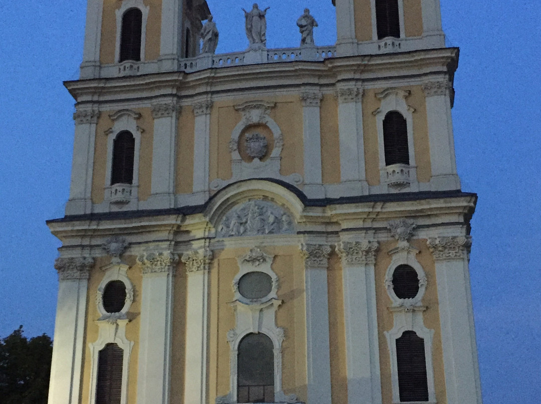 Assumption Cathedral景点图片