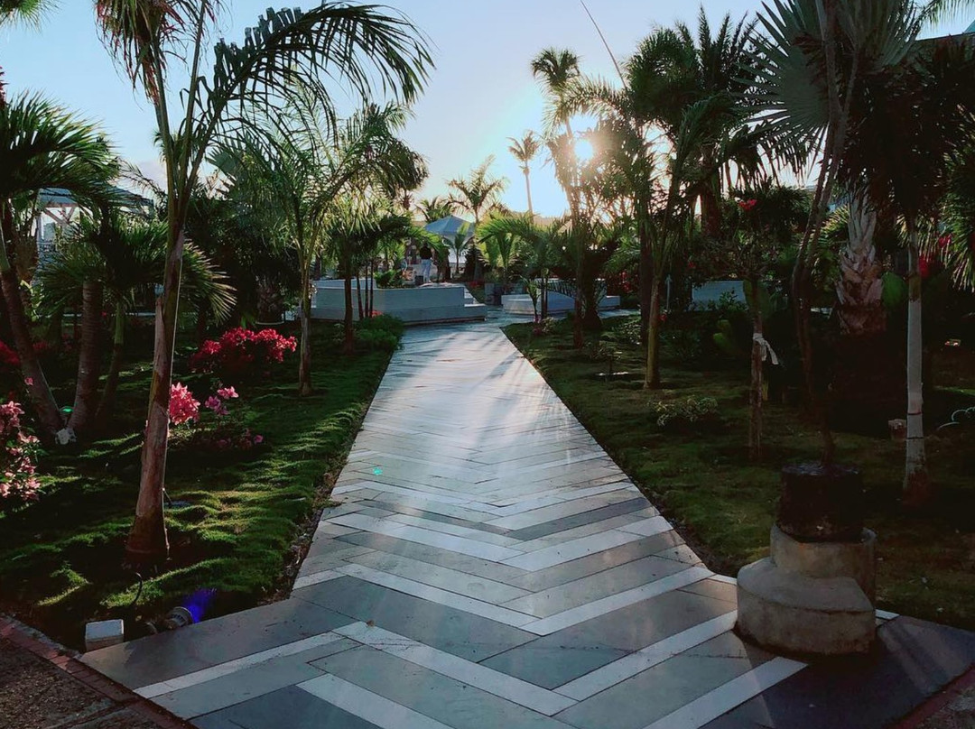 Hommage Hotel & Residences主图