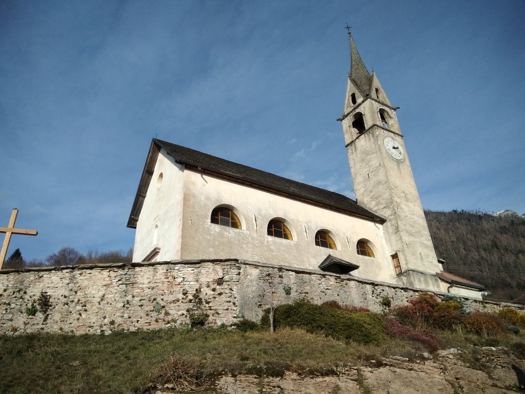 Chiesa di San Zenone Vescovo-Sovramonte必去景点