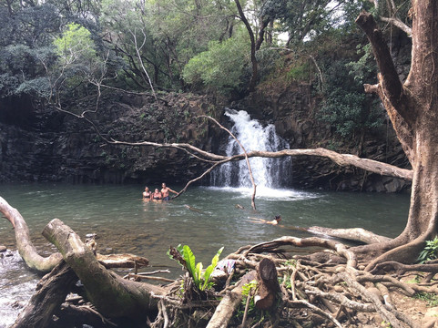 双子瀑布-夏威夷大岛必去景点